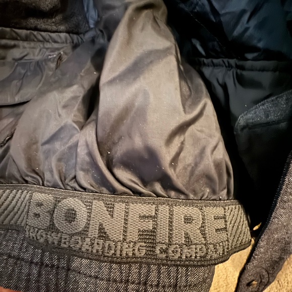 Bonfire snowboard jacket - Picture 3 of 4